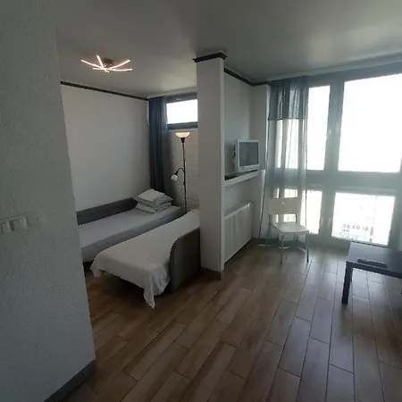 Daire Topone Varşova