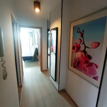 Topone Apartment *