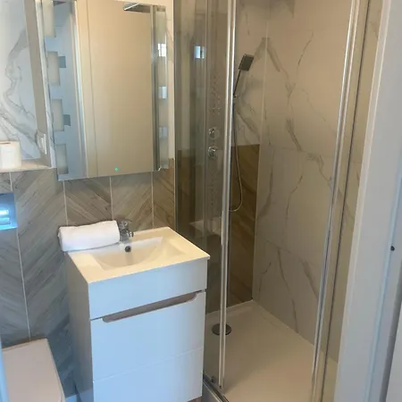 Topone Apartment *